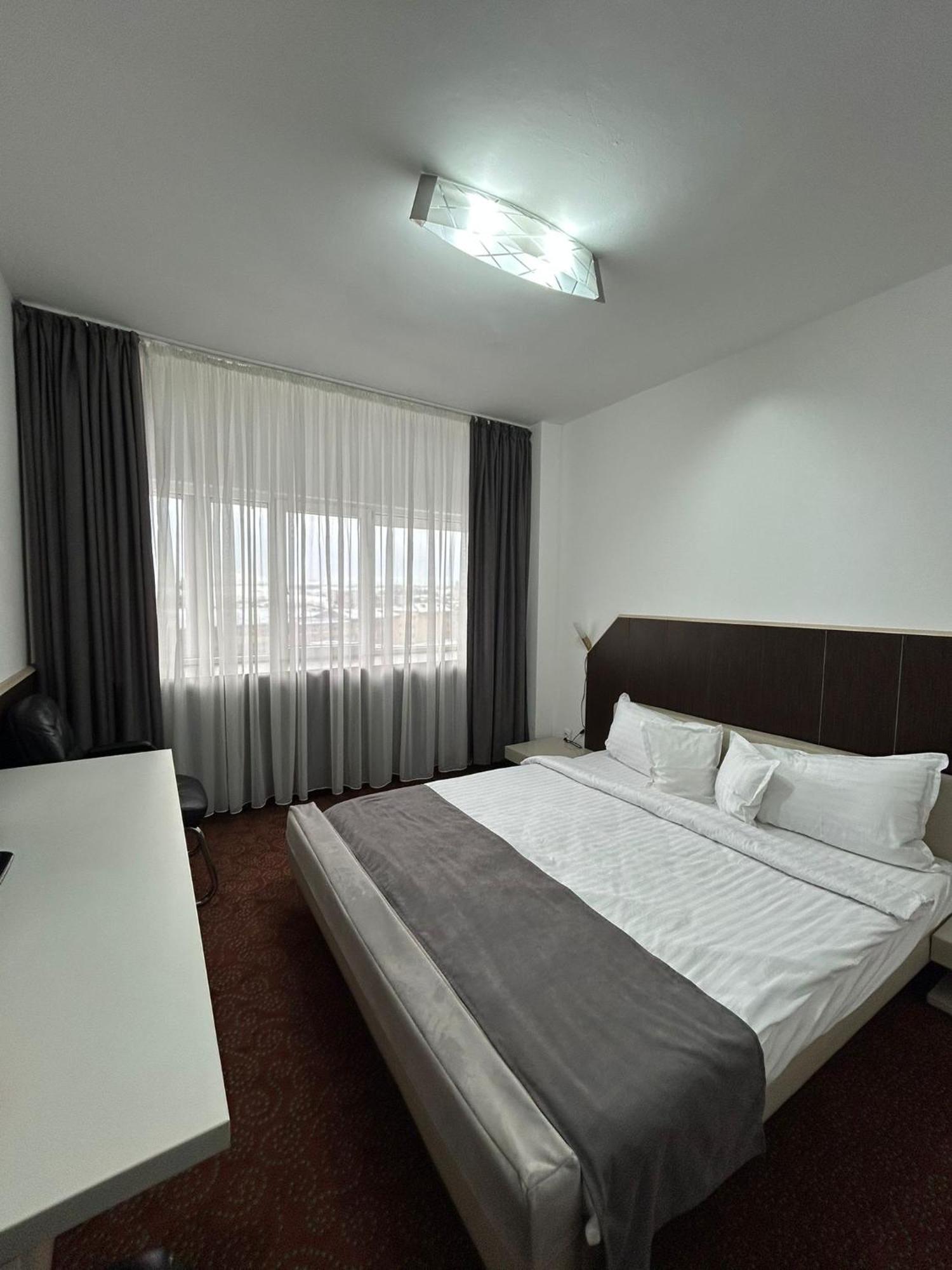 Hotel Bucovina Suceava Extérieur photo