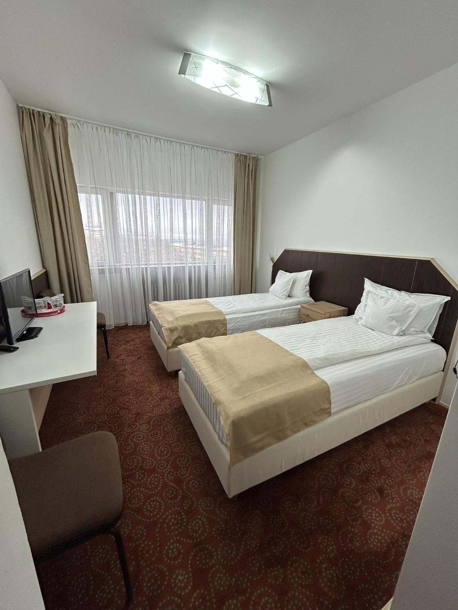 Hotel Bucovina Suceava Extérieur photo